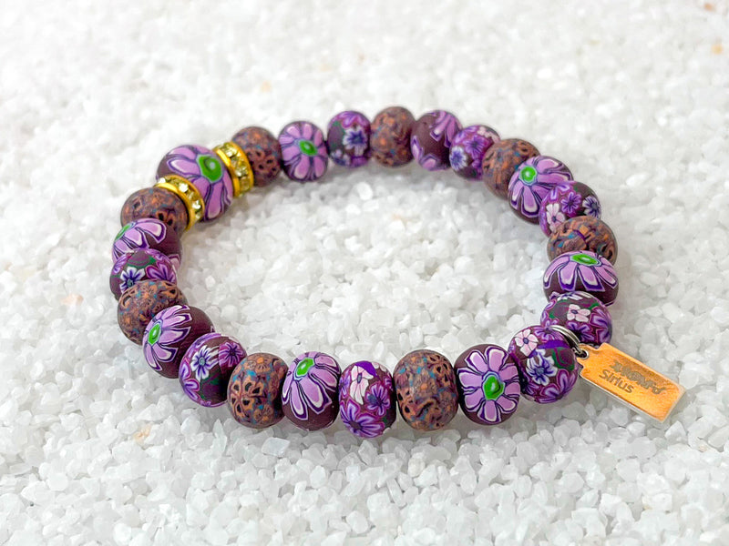 To magnetize trust, love and loyalty through public presence