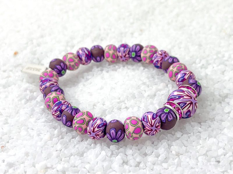 To be surrounded by divine support.