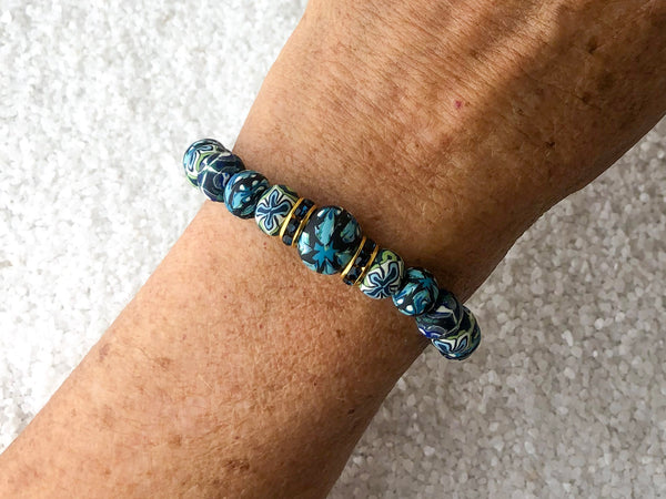 To acquire respect and regard as a lawyer.