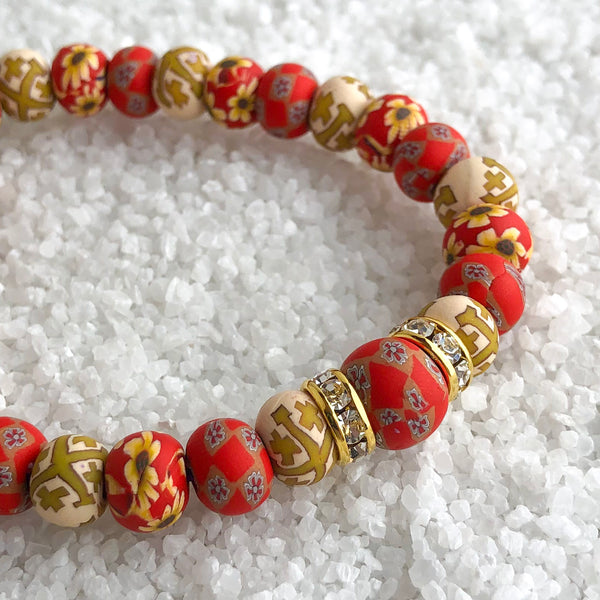 To link to royal properties.