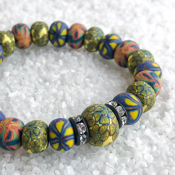 To amass power and influence in a group.